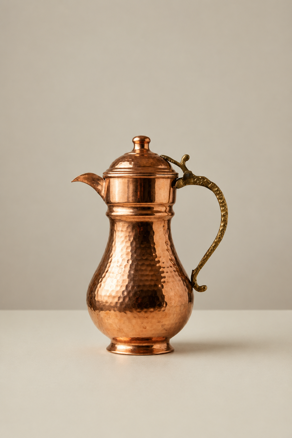Koperen Waterkan met Deksel – Vertind | 1,5 L