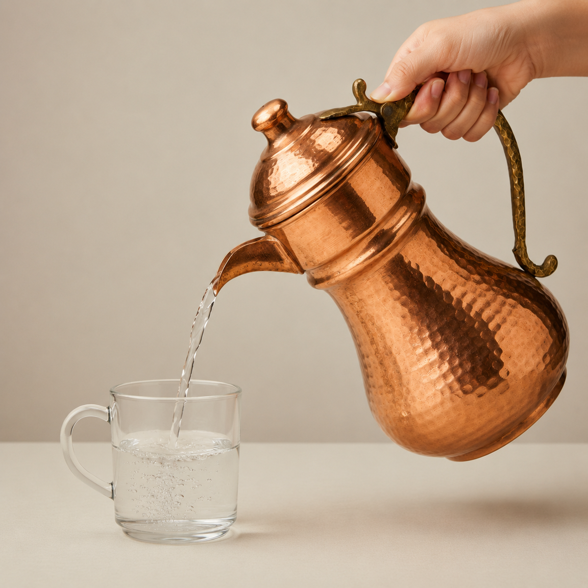 Koperen Waterkan met Deksel – Vertind | 1,5 L